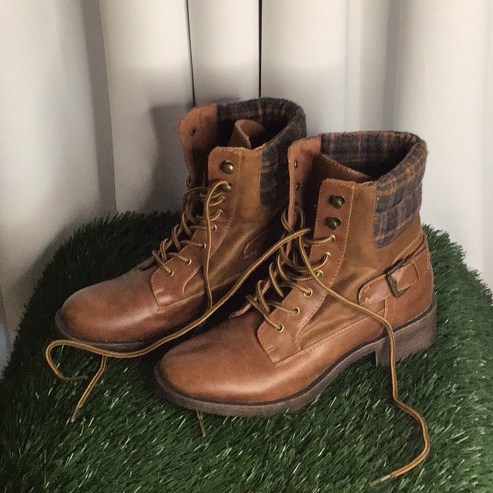 Rock&Candy lot473 size 7.5 only worn once